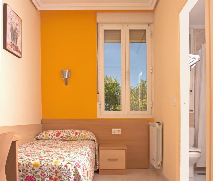 Pension Europa Ιρούν Εξωτερικό φωτογραφία